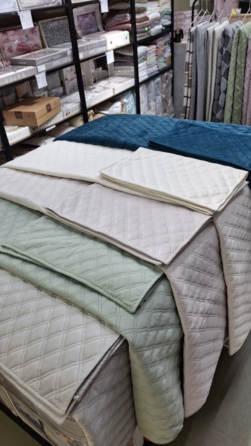 cuvetura velur 220x24004 cuvetura velur 220x24004 1